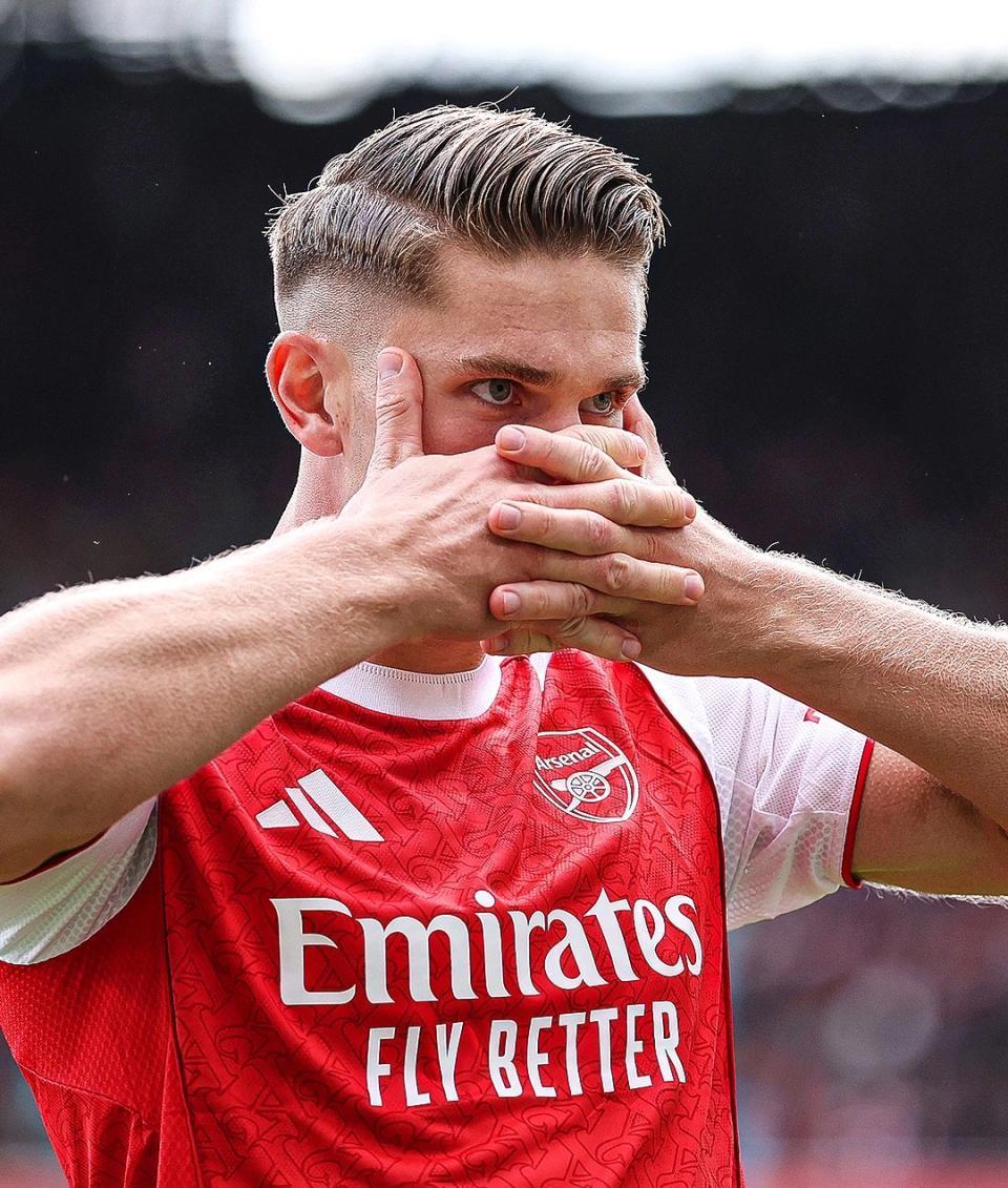 九博网页版-包含阿森纳清晨篮板制胜，志在意甲名次提升，管理层满意，阵容厚度经受考验的词条