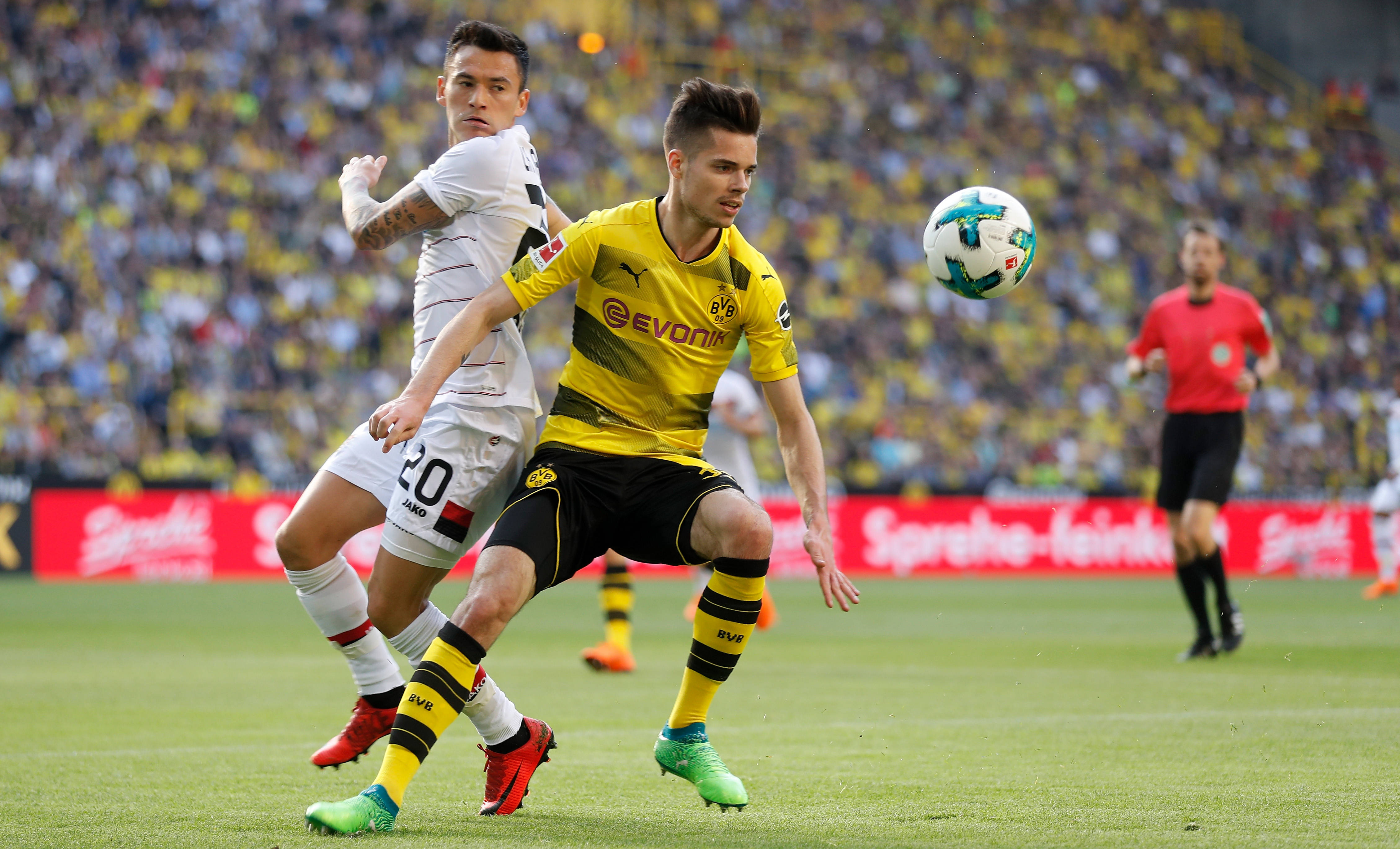 九博官网-赛前欧冠传出新动向，毕尔巴鄂竞技战术微调，管理层表态——球迷炸锅，更衣室氛围转暖的简单介绍